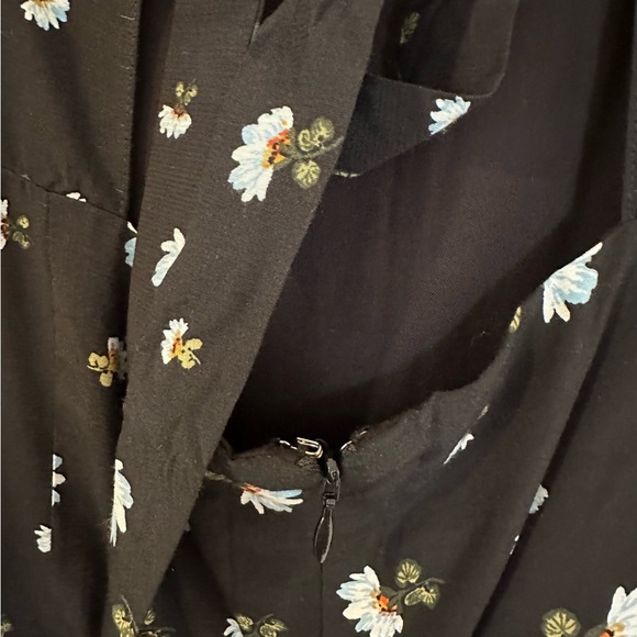 LOFT Lily Tie Back Jumpsuit - Size 4 - Picture 7 of 11